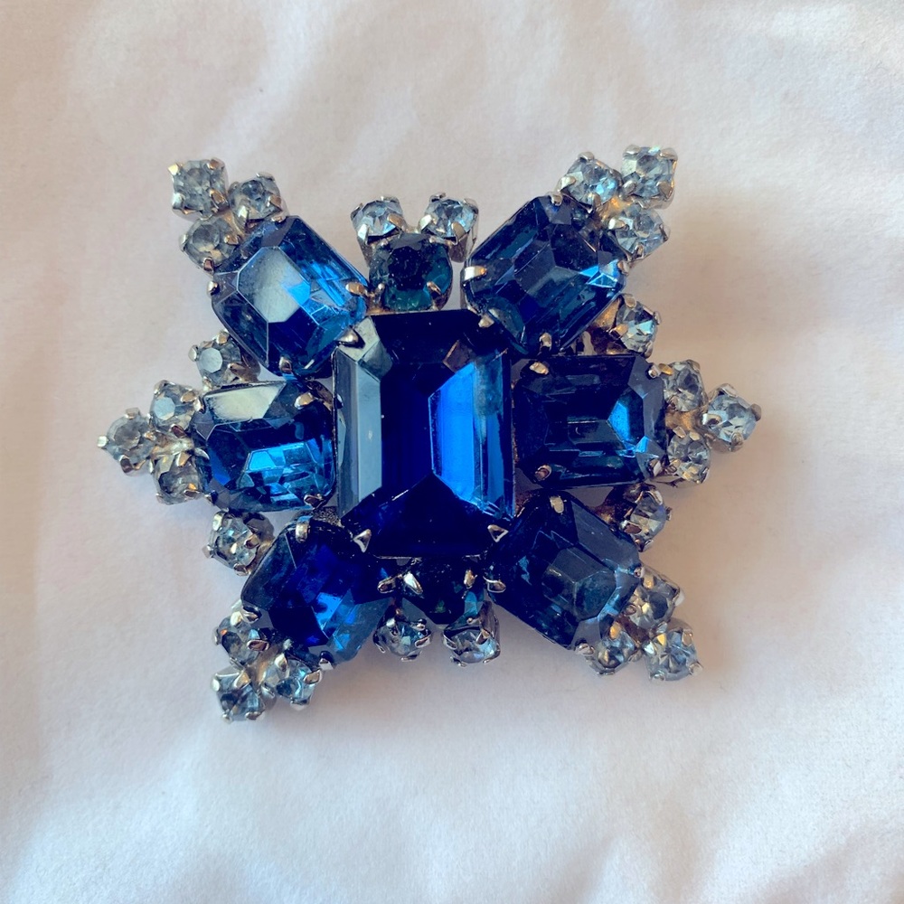 Vintage Blue Rhinestone Brooch Pin Silver Tone